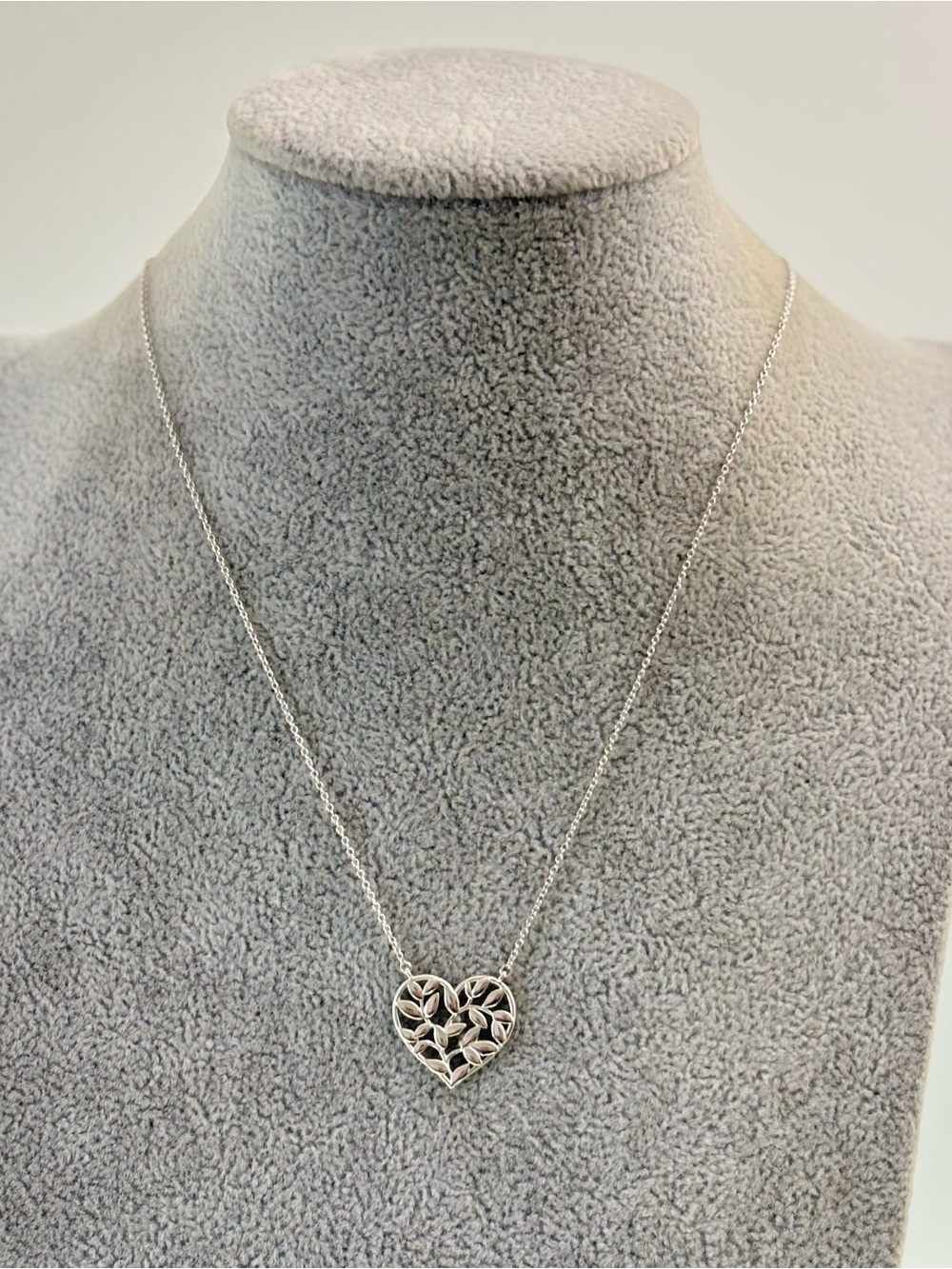 Tiffany & Co. Sterling silver Olive Leaf Heart Pendant Necklace 20"